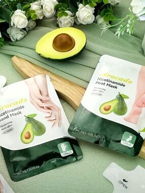Set of Hand & Foot Mask Pair NEW Avocado Nicotinamide non greasy moisturizer